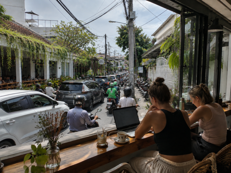 Seminyak vs Canggu comparison for digital nomads in Bali